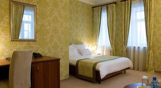 Гостиница Гермес Парк-отель Санкт-Петербург Стандартный двухместный номер с 1 кроватью-1
